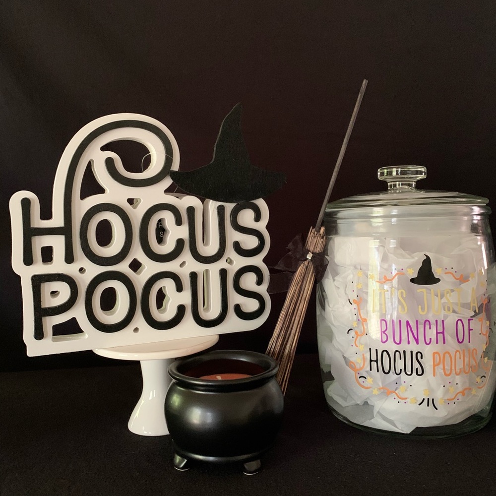 NWT”It’s Just a Bunch of HOCUS POCUS”Candy Jar Set - Picture 8 of 10